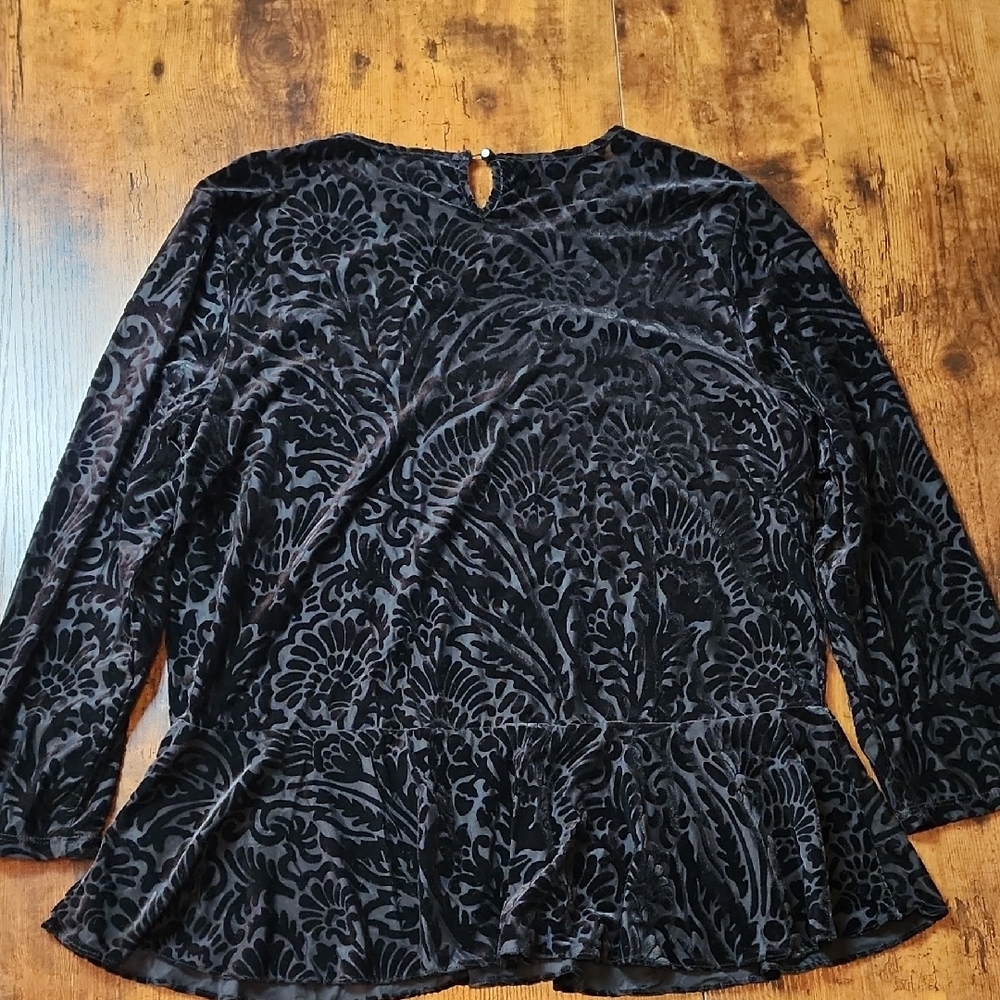 LAUREN RALPH LAUREN | Tonal Black Burnout‎ Velvet Peplum Whimsigoth Top | XL - Picture 8 of 9